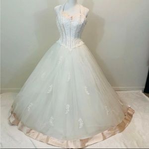 Michaelangelo Sz 4 Wedding Gown Halter Ivory w Pink Accents Floor Length NWOT